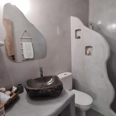 شقة Siroccos