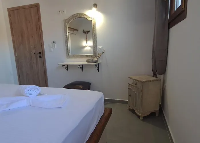 Siroccos شقة Vlichadia